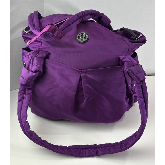 Lululemon Triumph Raspberry Gym School Diaper Duffle Bag *NO Crossbody Strap - Picture 2 of 16